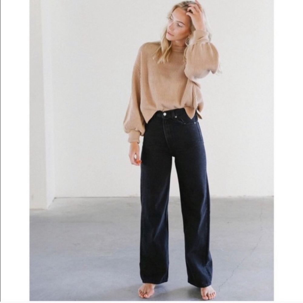 Levis Loose Straight